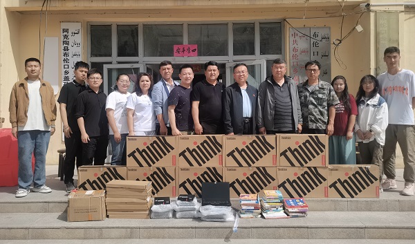 南商中國：以責任擔當繪就援疆助農新圖景配图3